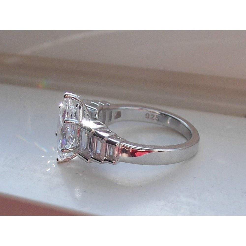 925 STERLING SILVER Marquise & Baguette Cubic Zirconia Ring - Picture 12 of 16